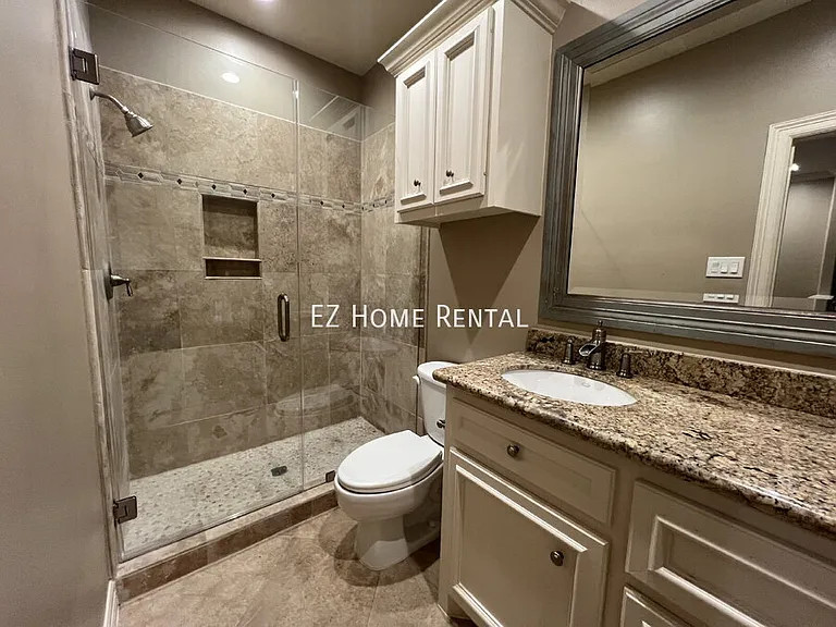 1014 Roxella St — Photo 29