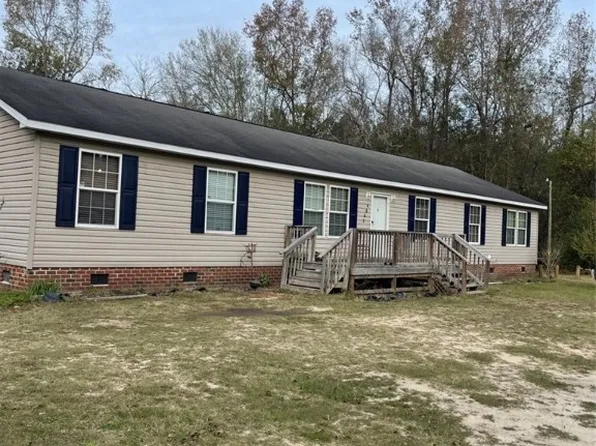 4845 Pine St, Linden, NC 28356