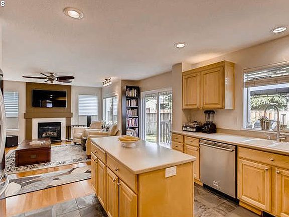 5th image of 1809 NE 60th Pl