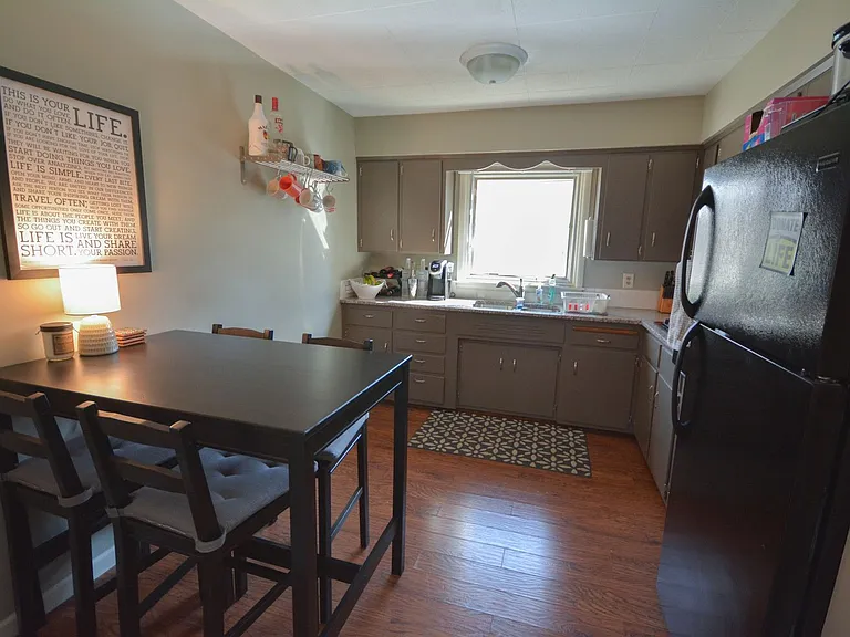 845 2nd St SW — Photo 11