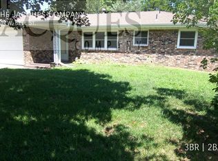 429 W Bell St, Springfield, MO 65803