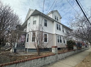 143 Sumter St #1, Providence, RI 02907