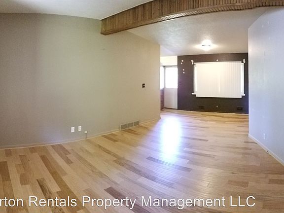 2nd image of 314 Elk Dr