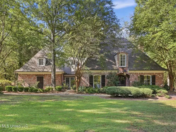 338 Hillview Dr, Ridgeland, MS 39157