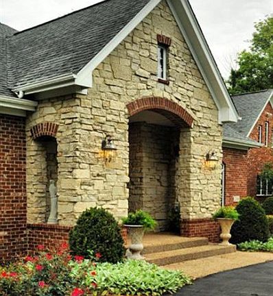 4th image of 238 White Thorne Ln