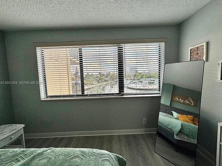 301 Golden Isles Dr #406 — Photo 10