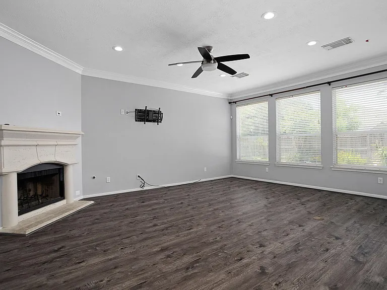 6703 Forsythe Ln — Photo 7