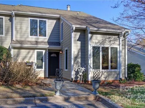 7429 Mariner Cove Dr, Cornelius, NC 28031
