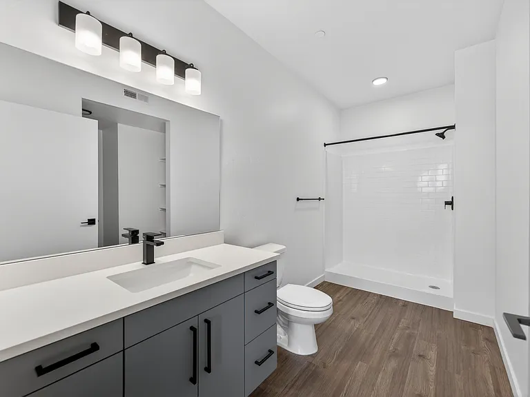 Village Apartments — Photo 57