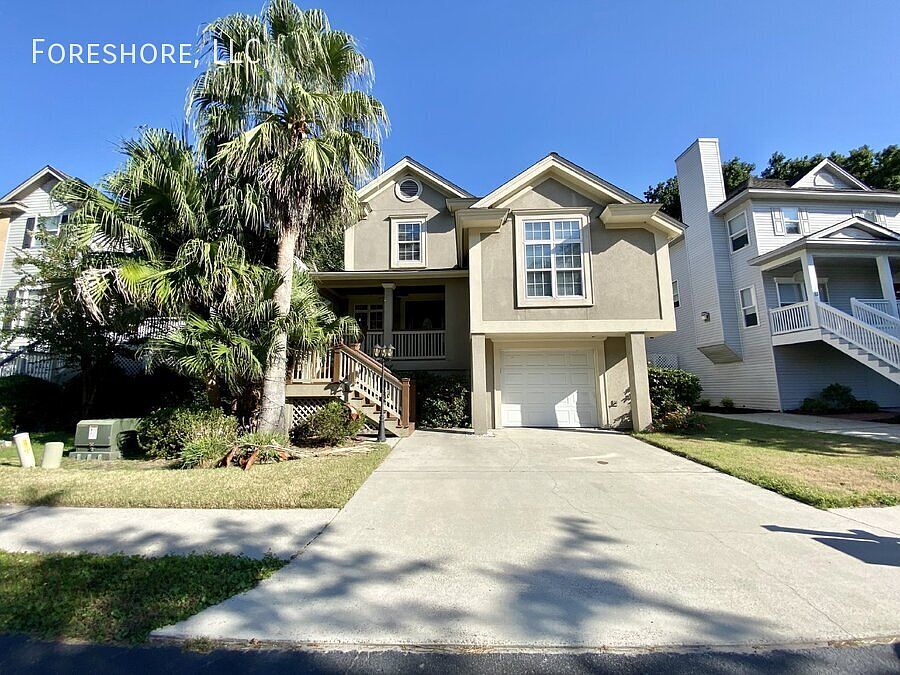 1st image of 11 Cobblestone Ct