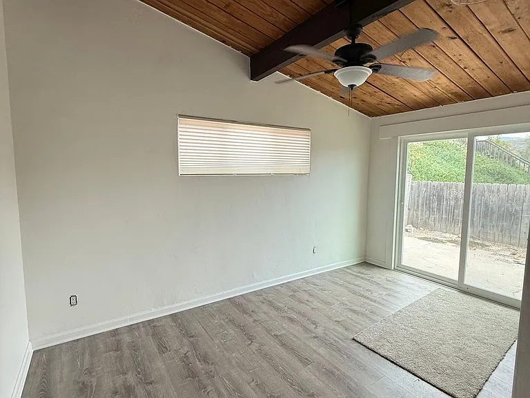 9219 Fanita Rancho Rd — Photo 7