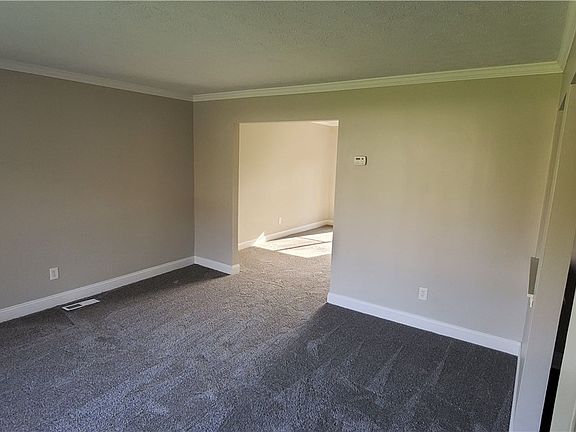 5th image of 441 Buckeye Dr