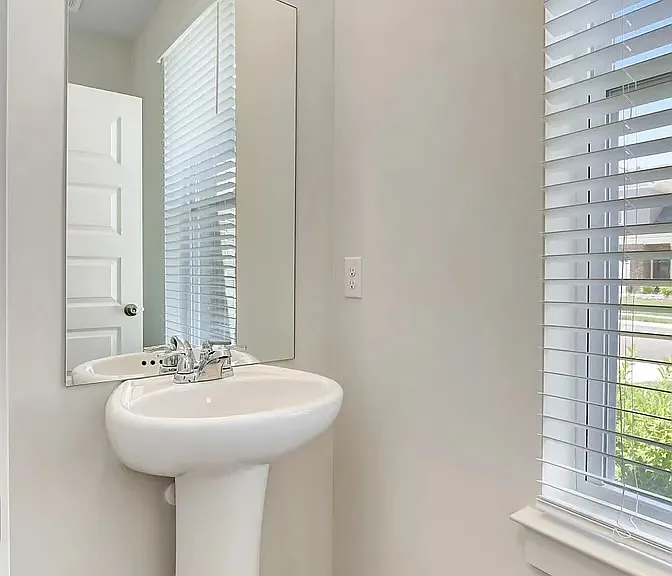 653 Birdie Dr — Photo 10