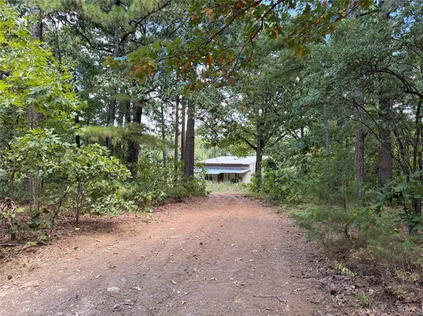 16508 Round Mountain Rd, Howe, OK 74940