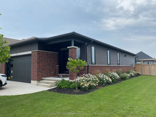 414 Mary Rose Ave, Saugeen Shores, ON N0H 2C3