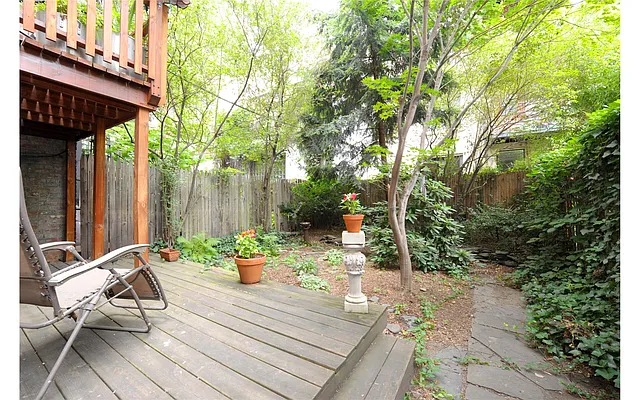 Sold by Douglas Elliman | media 10