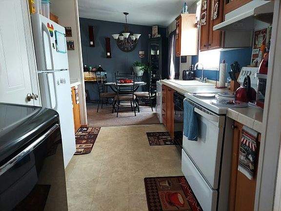 2nd image of 2031 Wake Forest Dr #393