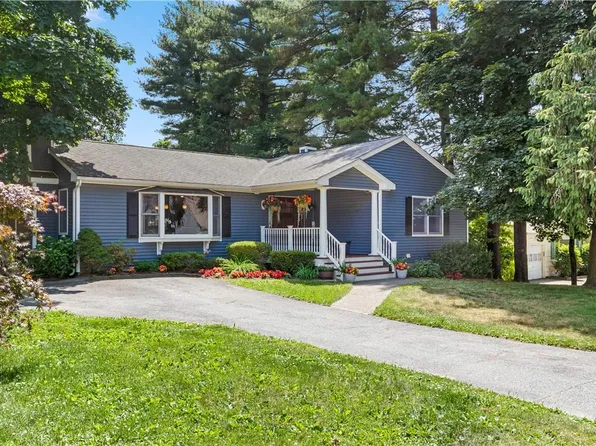 7 Carillon Road, Brewster, NY 10509