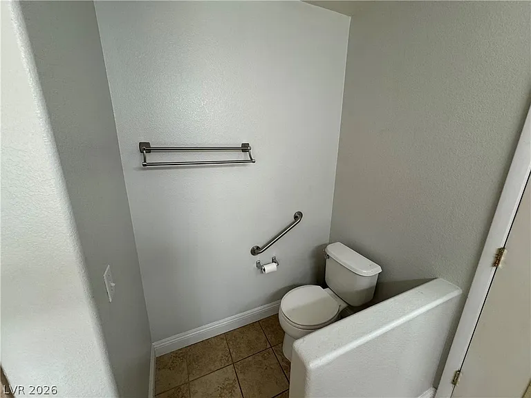 10034 Chinook Gale Ct — Photo 33