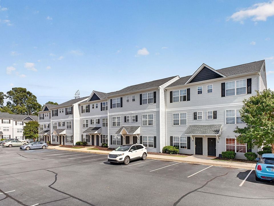 1st image of 245 Campus Dr E