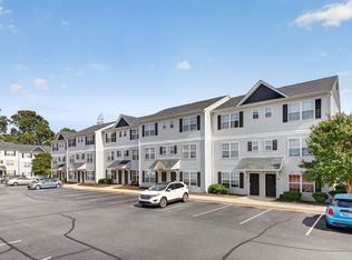 245 Campus Dr E, Central, SC 29630