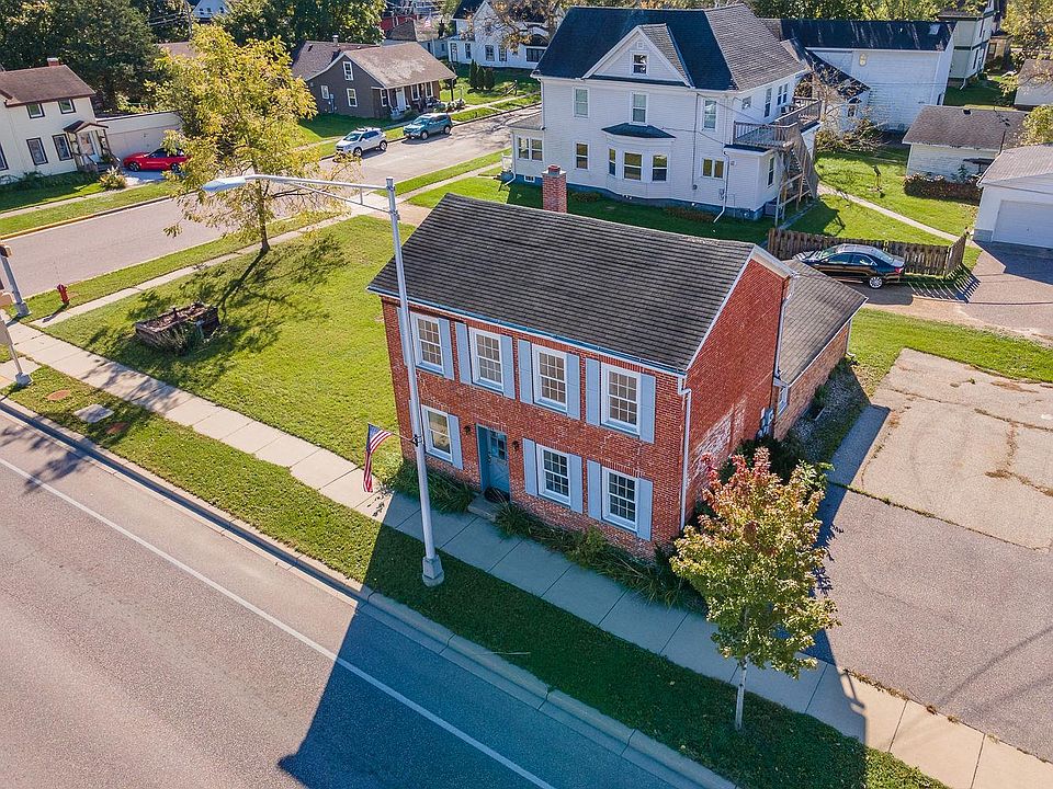 1st image of 404 Phillips Blvd