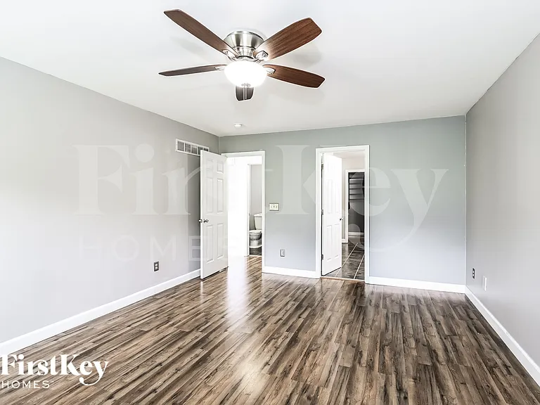 115 Winter Park Ct — Photo 7