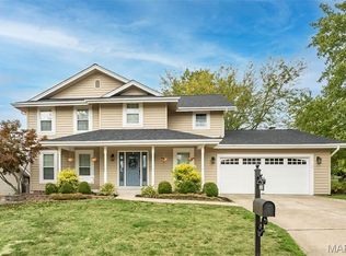 3042 Winding River Dr, Saint Charles, MO