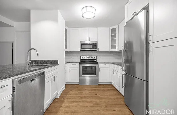 Rented by Mirador Real Estate | media 13