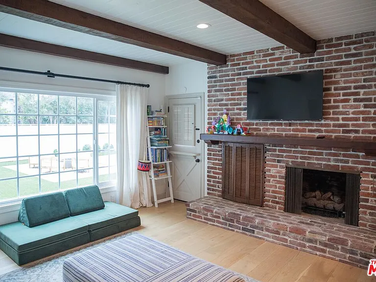 3361 Patricia Ave — Photo 11