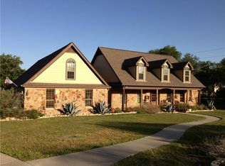 204 Saddle Blanket Dr, Dripping Springs, TX 78620