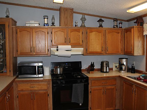 3rd image of 57884 175th St