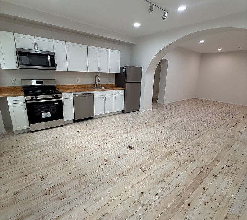 1st image of 233 Liberty St #1