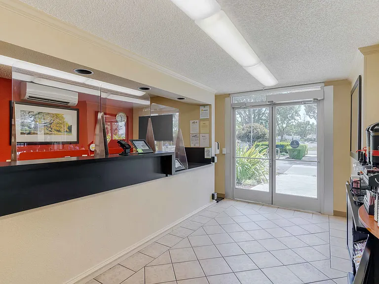 Lobby and Guest Check-in