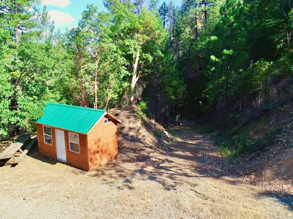 3380 Dutch Creek Rd, Junction City, CA 96048