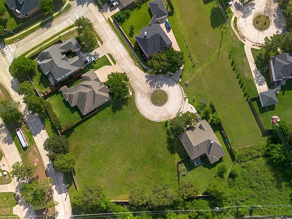 4th image of 1127 Windsor Chase Ln