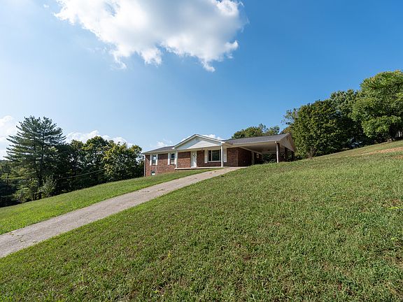 2nd image of 6545 Damascus Cir