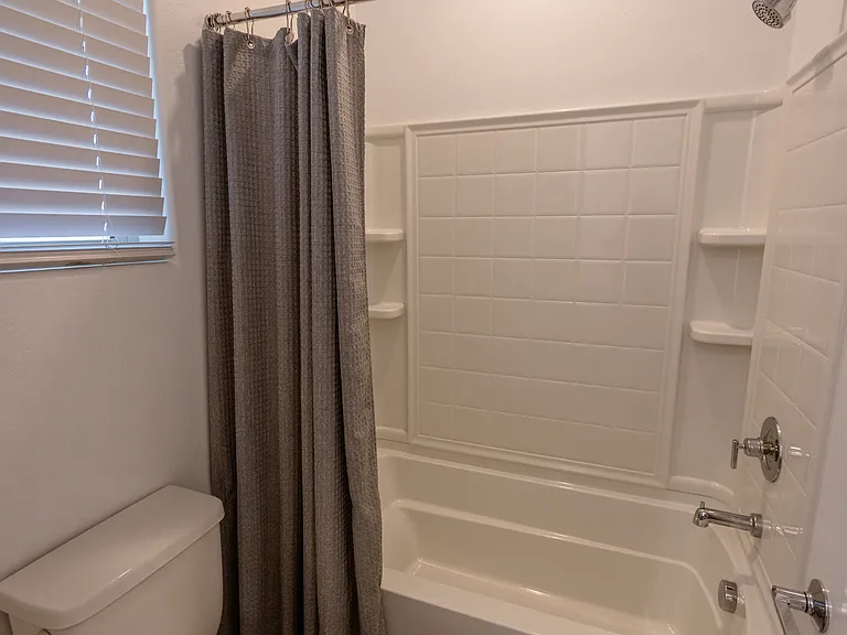 6910 S 12th Pl — Photo 23