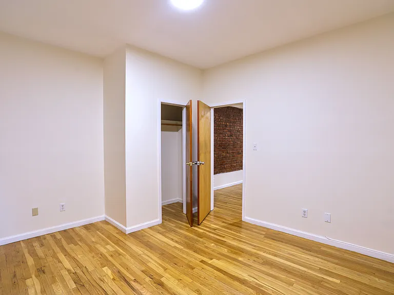 66 Pinehurst Ave #A3 — Photo 12