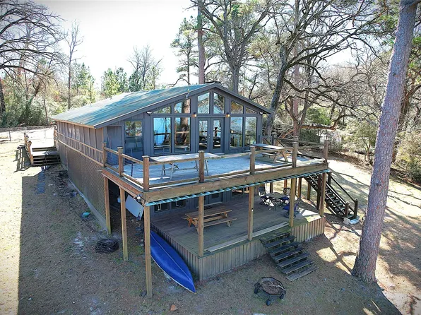 397 County Road 2143, Crockett, TX 75835