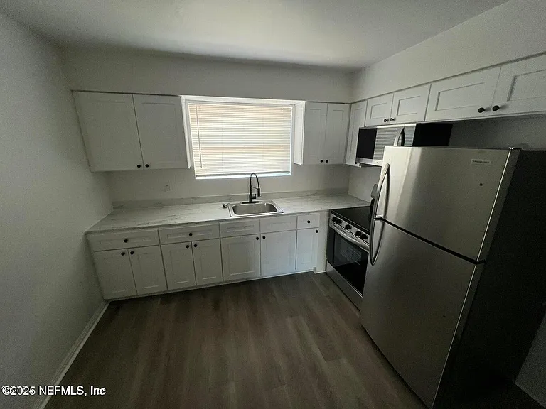 5452 Playa Way #2 — Photo 5