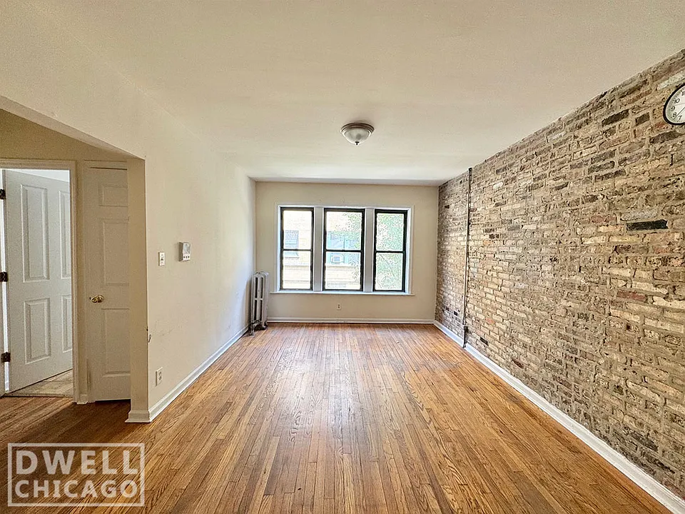 3309 W Fullerton Ave #1A