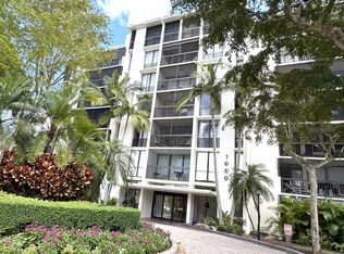 1864 Bridgewood Dr, Boca Raton, FL 33434