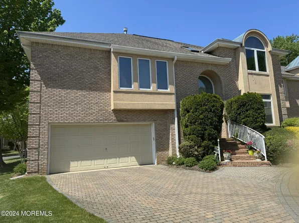 109 La Costa Court, Holmdel, NJ 07733