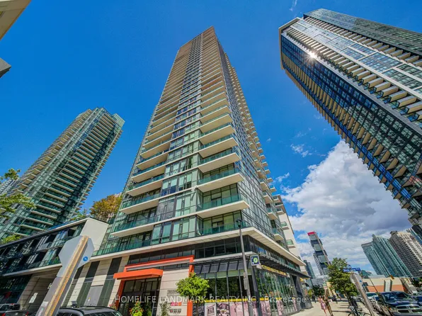 4065 Brickstone Mews Unit 3504, Mississauga, ON L5B 0G3