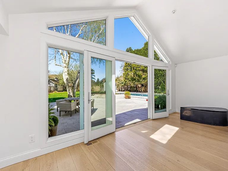 4 Far Pond Rd — Photo 30