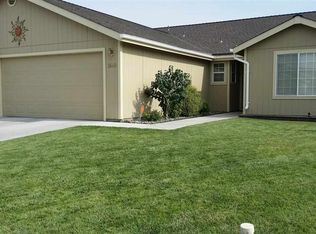 1689 Round Up Rd, Fernley, NV 89408