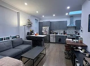 22-75 28th St UNIT B, Astoria, NY 11105