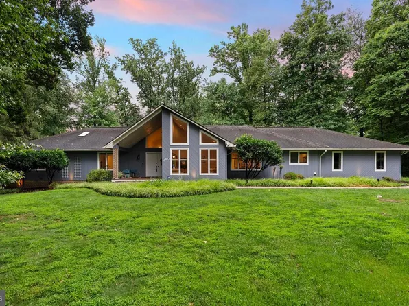 2107 Harmony Woods Rd, Owings Mills, MD 21117