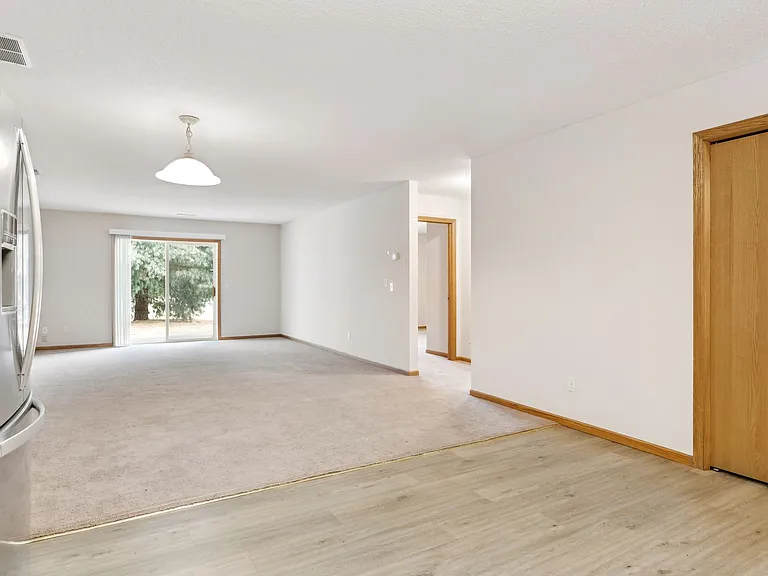 337 Williamsburg Pl #D — Photo 21